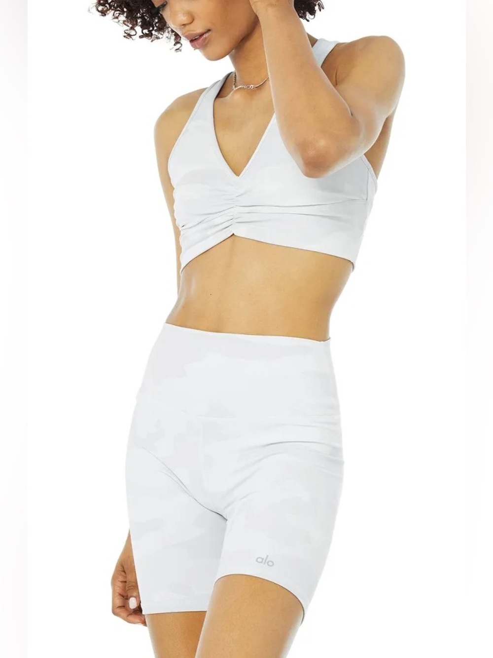 Alo Yoga High-Waist Vapor Shorts 7”, White Camo-size Small NEW w/o tags🔥